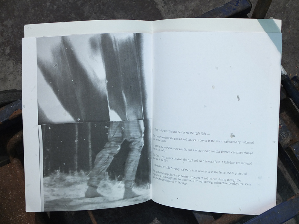 McGEORGE, Eline - A-W-O-R-L-D-O-F-O-U-R-O-W-N