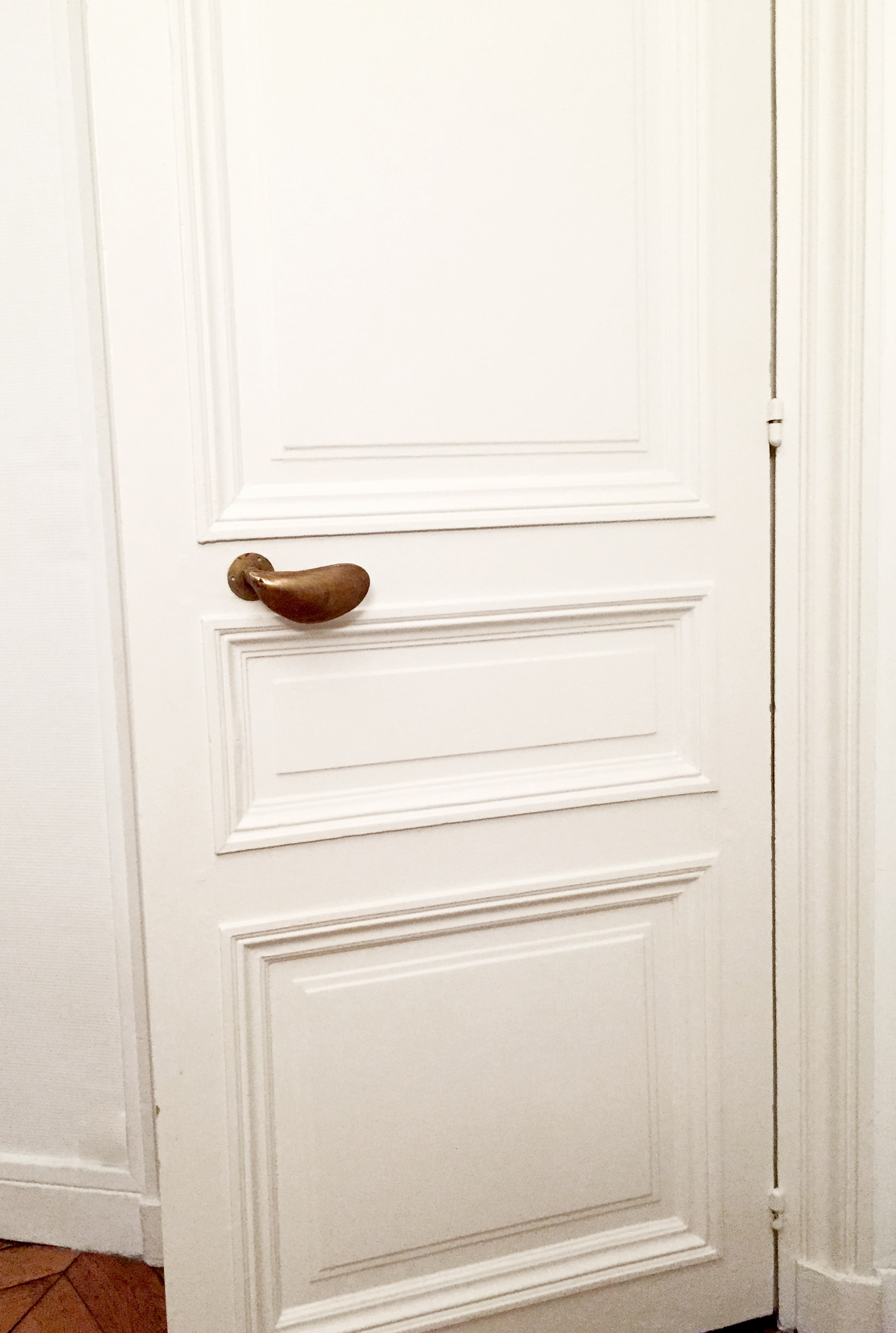 LUND, Marie - Door Handles